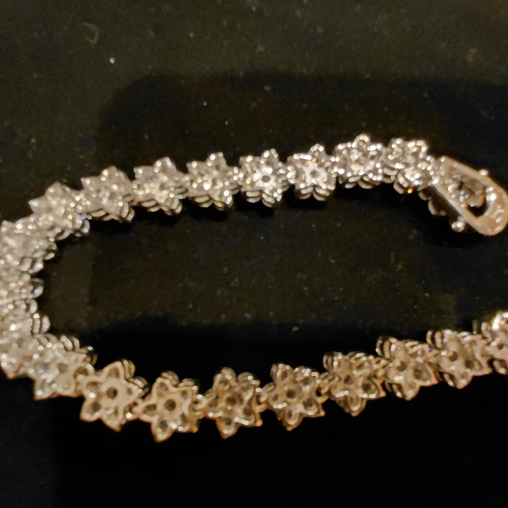 QVC - Elegant Silver Floral Bracelet - Picture 4 of 8